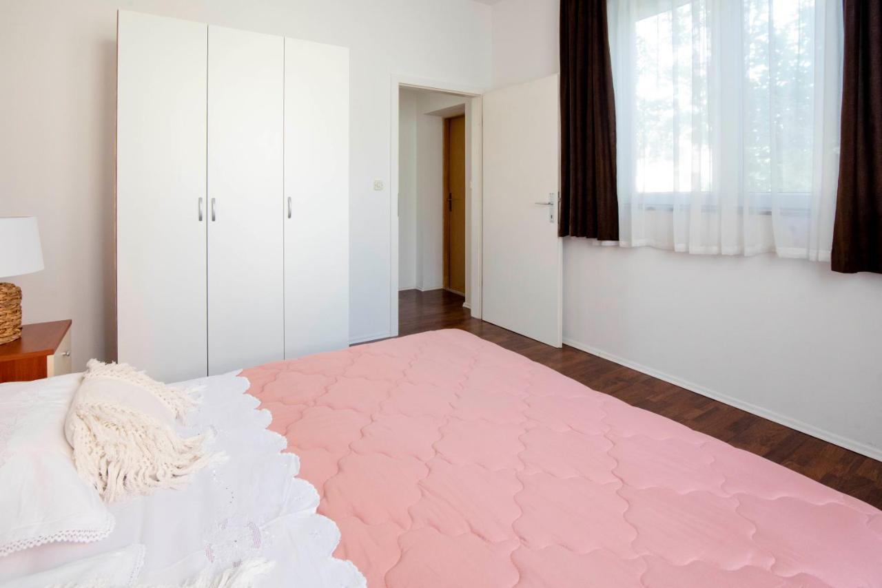 Apartment Alkar Sinj Exterior photo